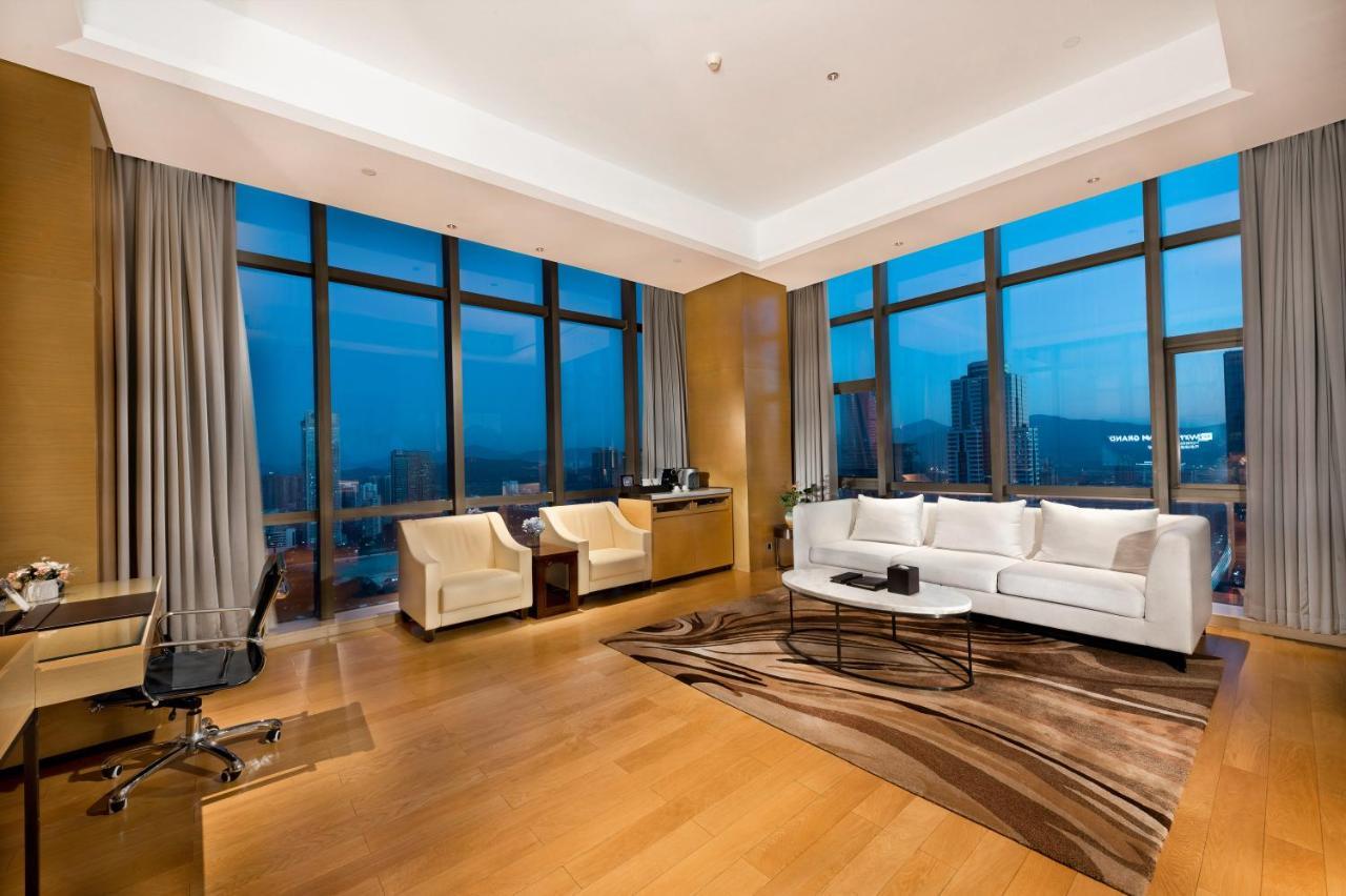 Hotel Shenzhen Futian Wyndham Grand Extérieur photo